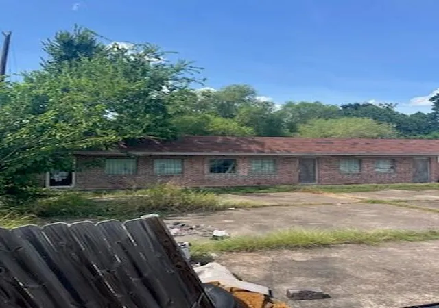 3rd image of 4509 Mowery Rd, Houston, TX 77047 | MLS# 32429734