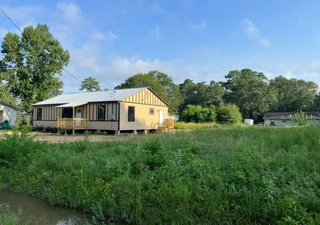 Photo 1 of Single family home for sale at 907 Daniel, Cleveland, TX 77327 | MLS# 19613202 | Listing updated on 2026-07-23