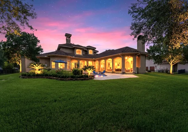 2nd image of 28427 Woodsons Lake Dr, Spring, TX 77386 | MLS# 34105125