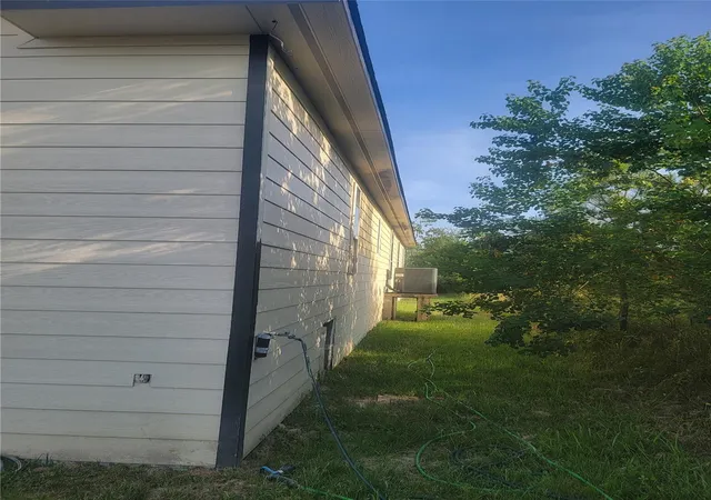 Photo 3 of Single family home for sale at 93 Road 5134, Cleveland, TX 77327 | MLS# 23012625 | Listing updated on 2026-09-18