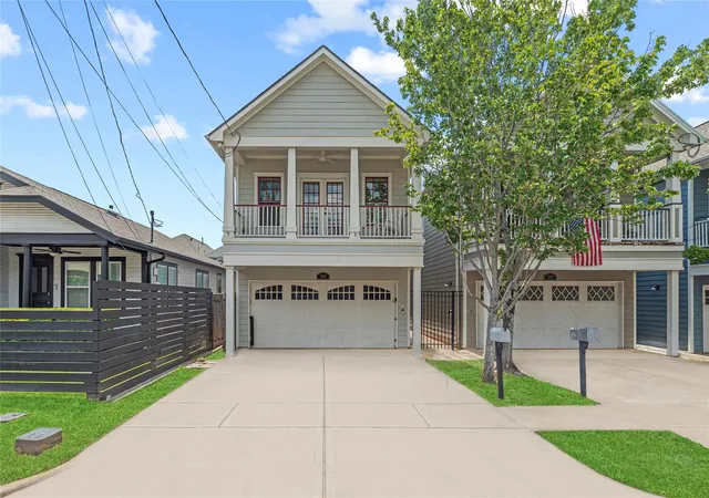 Photo 1 of Sale Pending at 1505 Prince St, Houston, TX 77008 | MLS# 42904110 | Listing updated on 2026-09-10