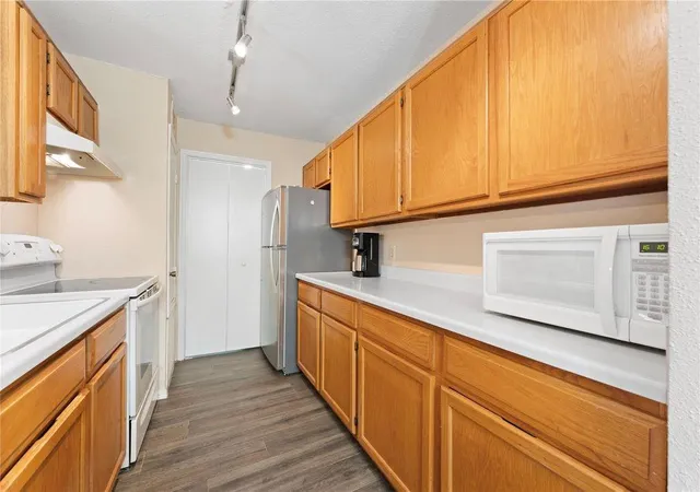 3rd image of 3803 Milbrad St, Houston, TX 77026 | MLS# 19374736
