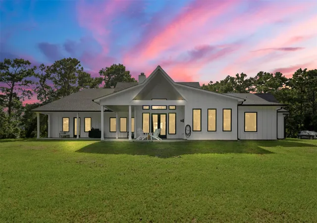 2nd image of 155 Oetken E, Anahuac, TX 77514 | MLS# 69548820
