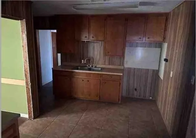 5th image of 7250 Market St, Houston, TX 77020 | MLS# 80221488