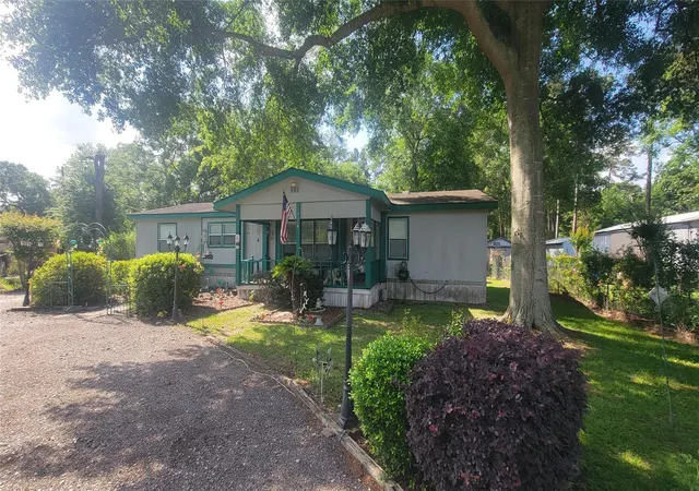 Photo 1 of Single family home for sale at 17822 Shaw Cir, Conroe, TX 77302 | MLS# 36259386 | Listing updated on 2026-08-10