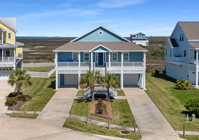 Photo 2 of Single family home for sale at 26114 Bay Breeze Dr, Galveston, TX 77554 | MLS# 70990283 | Listing updated on 2026-08-08