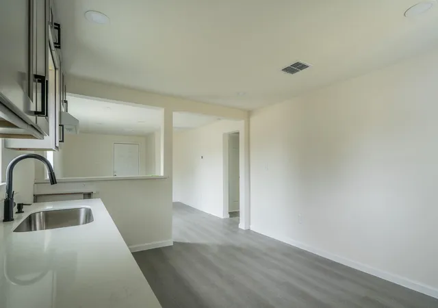 Photo 3 of Single family home for sale at 7821 Ethel St, Houston, TX 77028 | MLS# 85574932 | Listing updated on 2026-08-31