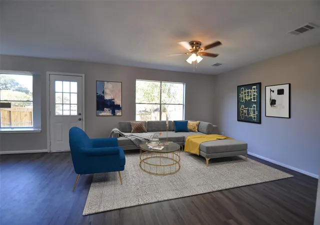 Photo 2 of Single family home for sale at 2113 Whittier Dr, Houston, TX 77032 | MLS# 96386188 | Listing updated on 2026-08-23