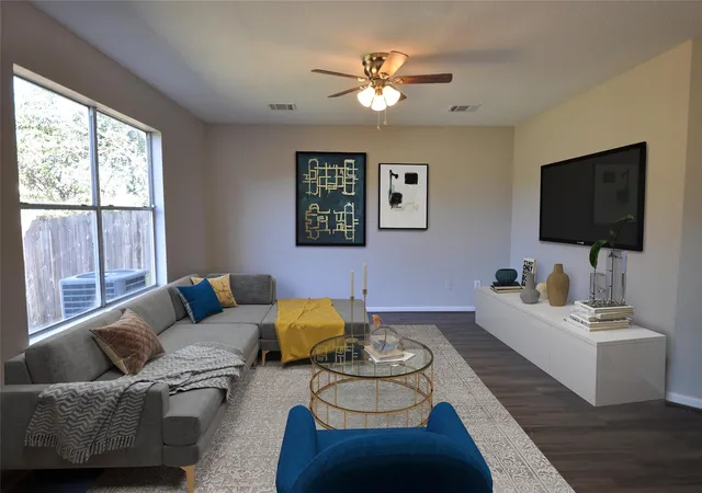 Photo 3 of Single family home for sale at 2113 Whittier Dr, Houston, TX 77032 | MLS# 96386188 | Listing updated on 2026-08-23