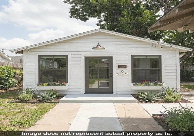 Photo 3 of Single family home for sale at 6 Jenkins St, Houston, TX 77003 | MLS# 93749663 | Listing updated on 2026-09-04