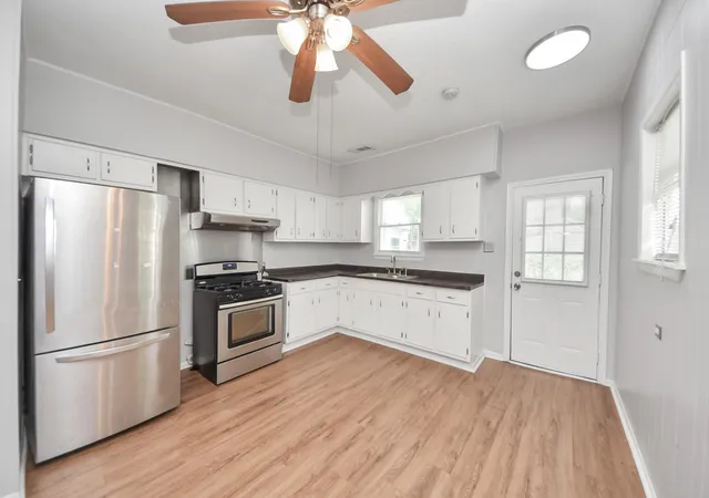 Photo 4 of Single family home for sale at 6 Jenkins St, Houston, TX 77003 | MLS# 93749663 | Listing updated on 2026-09-04