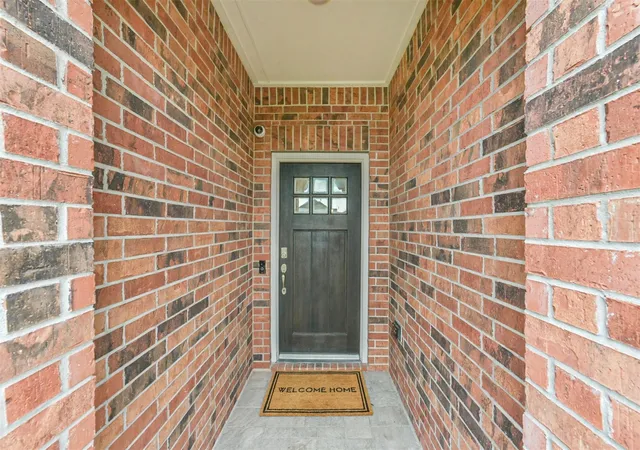 2nd image of 2309 Redwood Ridge Trl, Manvel, TX 77578 | MLS# 3402680