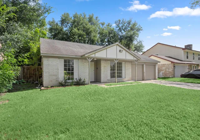 Photo 2 of Single family home for sale at 16726 Kieth Harrow Blvd, Houston, TX 77084 | MLS# 40283630 | Listing updated on 2026-09-17