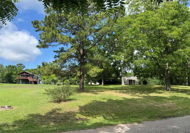 Photo 1 of Land for sale at 35 Imperial Cir, Coldspring, TX 77331 | MLS# 20465746 | Listing updated on 2026-05-23