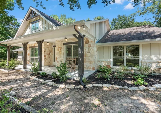 4th image of 22398 Pineridge Dr, Porter, TX 77365 | MLS# 2618468