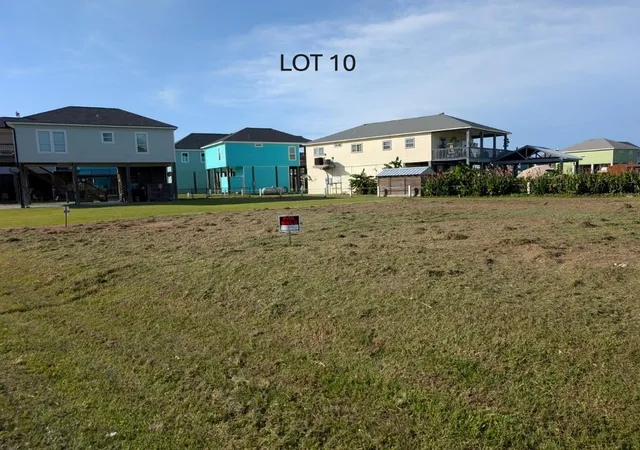 Photo 3 of Land for sale at Lot 10 & 11 Driftwood Ln, Port Bolivar, TX 77650 | MLS# 58409621 | Listing updated on 2026-07-14