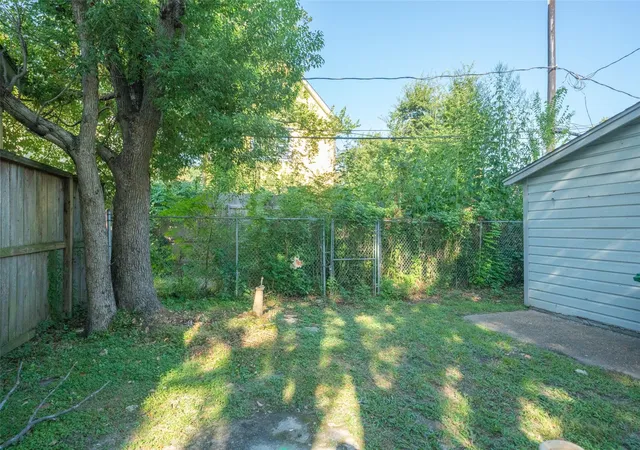 5th image of 1819 Cortlandt St, Houston, TX 77008 | MLS# 11837377
