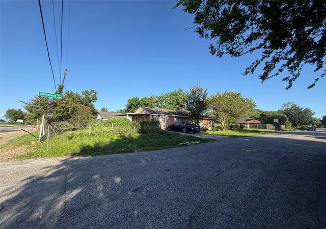20th image of 5501 Malmedy Rd, Houston, TX 77033 | MLS# 82130541