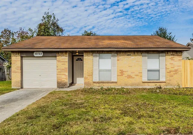 Photo 1 of Single family home for sale at 10723 Thorncliff Dr, Humble, TX 77396 | MLS# 78260642 | Listing updated on 2026-09-01