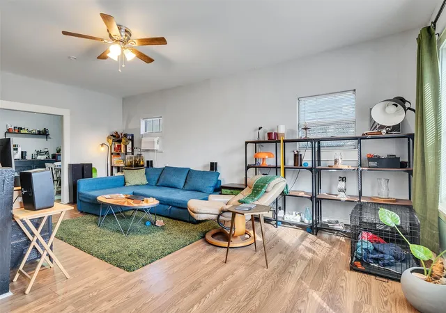 4th image of 1406 Elliott St, Houston, TX 77023 | MLS# 55600637