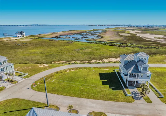 Photo 4 of Land for sale at 1626 Brown Pelican Bnd, Galveston, TX 77554 | MLS# 28348697 | Listing updated on 2026-08-29