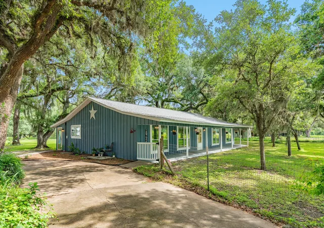 1st image of 18792 Hwy 35, Sweeny, TX 77480 | MLS# 95409804