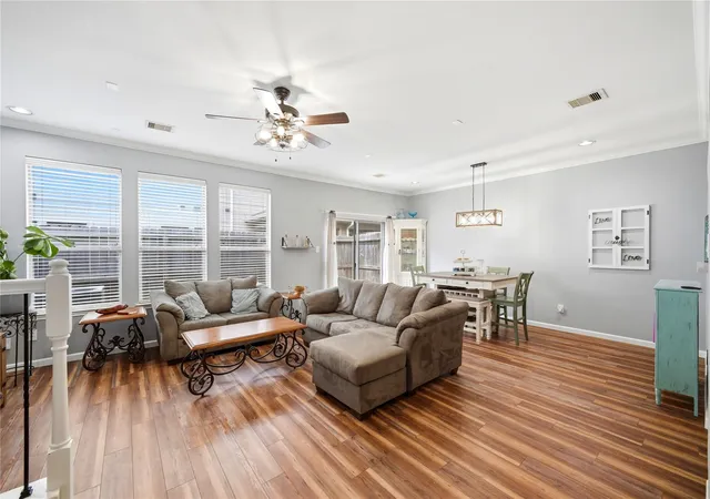 Homes for sale in Tomball, TX | 16045 Summerville Lake Dr, Tomball, TX 77377 | MLS# 25141053