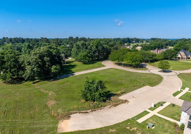 Homes for sale in Bullard, TX | 105 Winding Oaks Dr, Bullard, TX 75757 | MLS# 25633211