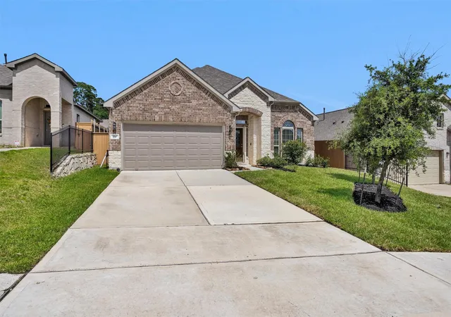 Photo 1 of Single family home for sale at 760 Yellow Birch Ln, Conroe, TX 77304 | MLS# 86910528 | Listing updated on 2026-09-17