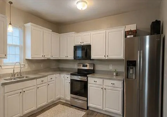 4th image of 239 E Melville Dr, Crosby, TX 77532 | MLS# 50220349