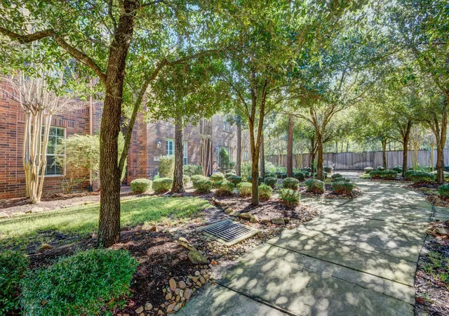 Photo 2 of Townhouse for sale at 10 Bettina Ln, Spring, TX 77382 | MLS# 89419674 | Listing updated on 2026-06-08