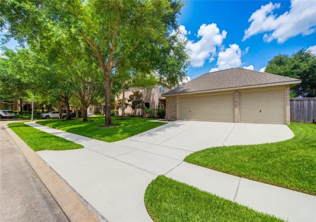 Photo 45 of Single family home for sale at 18614 Thomas Survey Dr, Cypress, TX 77433 | MLS# 66846386 | Listing updated on 2026-08-17