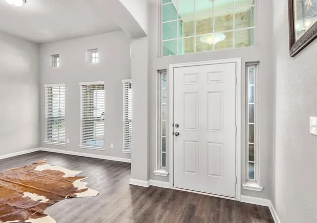 Photo 4 of Single family home for sale at 2025 Jester Trl, Bryan, TX 77807 | MLS# 20574409 | Listing updated on 2026-03-25
