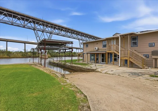 Photo 3 of Single family home for sale at 6743 Rainbow Ln, Port Arthur, TX 77642 | MLS# 281582 | Listing updated on 2026-09-22