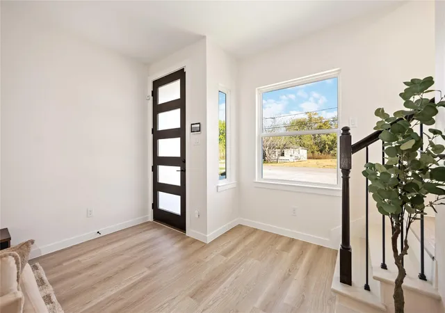 Photo 3 of Sale Pending at 7215 Sandra St #A-B, Houston, TX 77028 | MLS# 71003607 | Listing updated on 2026-09-08