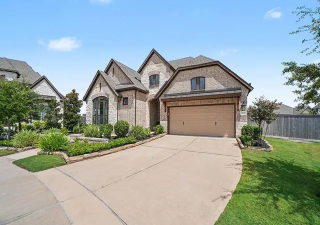Photo 2 of Single family home for sale at 15010 Roadway Rock Ct, Cypress, TX 77433 | MLS# 13663341 | Listing updated on 2026-09-05