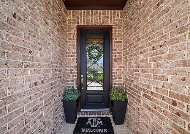 Photo 3 of Single family home for sale at 15010 Roadway Rock Ct, Cypress, TX 77433 | MLS# 13663341 | Listing updated on 2026-09-05