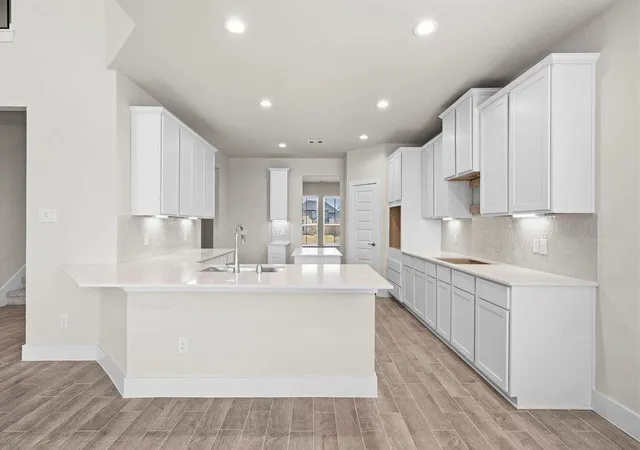 Photo 2 of Single family home for sale at 1972 Golden Spruce Ln, Conroe, TX 77301 | MLS# 6256860 | Listing updated on 2026-09-04