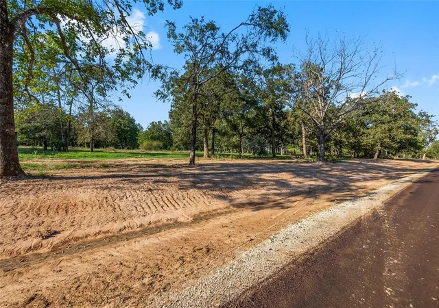Photo 3 of Land for sale at 6123 Alans Memorial Ln, New Waverly, TX 77358 | MLS# 58928958 | Listing updated on 2025-12-30