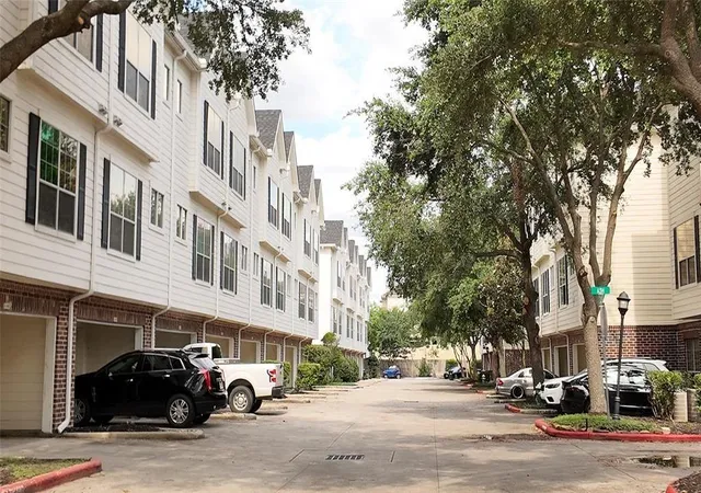 3rd image of 9200 Westheimer Rd #604, Houston, TX 77063 | MLS# 23365665