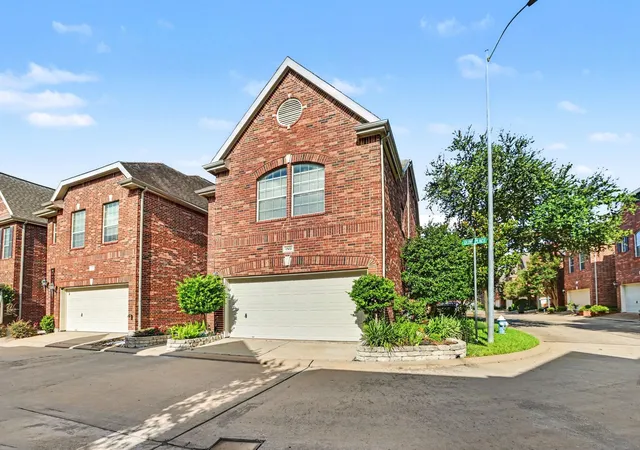 Photo 2 of Single family home for sale at 1502 Olive Pl, Houston, TX 77077 | MLS# 83351242 | Listing updated on 2026-08-22