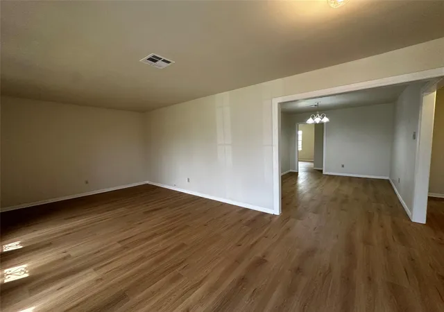 Photo 2 of Single family home for sale at 6023 Belarbor St, Houston, TX 77033 | MLS# 13991104 | Listing updated on 2026-04-28