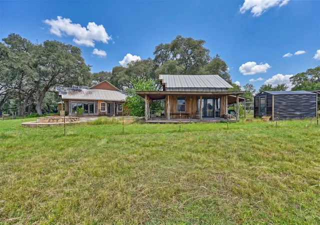 Homes for sale in Burton, TX | 10100 Harmon School Rd, Burton, TX 77835 | MLS# 60019341
