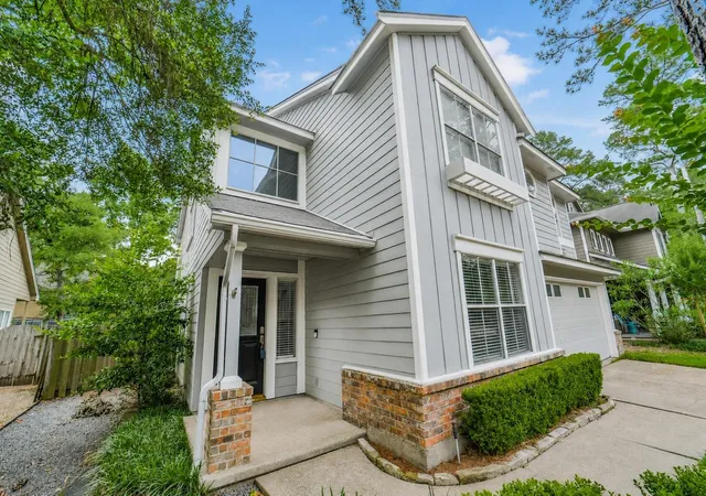 Homes for sale in Spring, TX | 22 E New Avery Pl, Spring, TX 77382 | MLS# 71779221