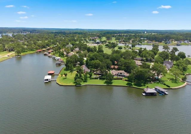 Homes for sale in Bullard, TX | 130 Marina Dr, Bullard, TX 75757 | MLS# 56330381