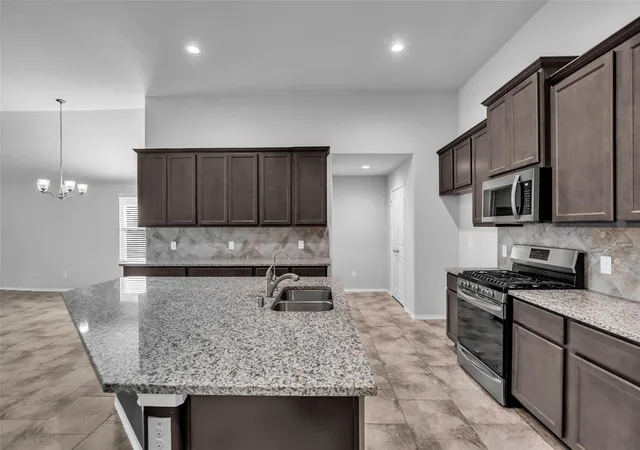 Photo 3 of Single family home for sale at 7417 Mango Orchard Ln, Conroe, TX 77304 | MLS# 15328078 | Listing updated on 2026-08-26
