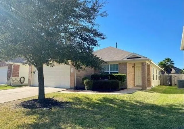 4th image of 19434 Plantation Cove Ln, Katy, TX 77449 | MLS# 60240141