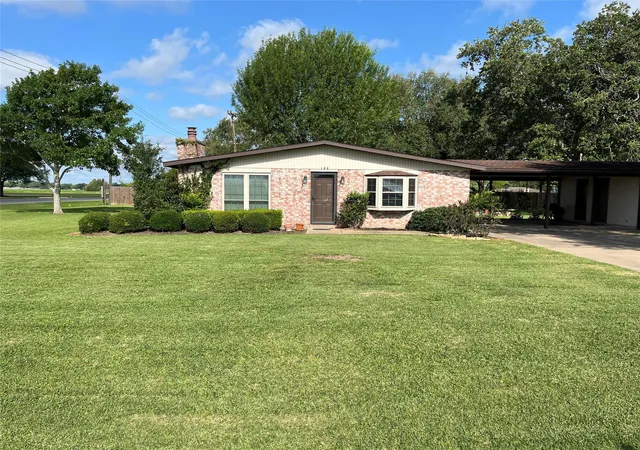 2nd image of 103 Greenbriar Dr, Wharton, TX 77488 | MLS# 5727150