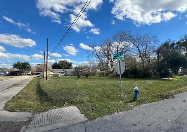 Photo 3 of Land for sale at 0 Wilmington St, Houston, TX 77051 | MLS# 80432865 | Listing updated on 2026-04-13