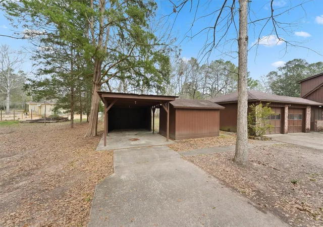 3rd image of 31926 Dobbin Huffsmith Rd, Magnolia, TX 77354 | MLS# 96499925